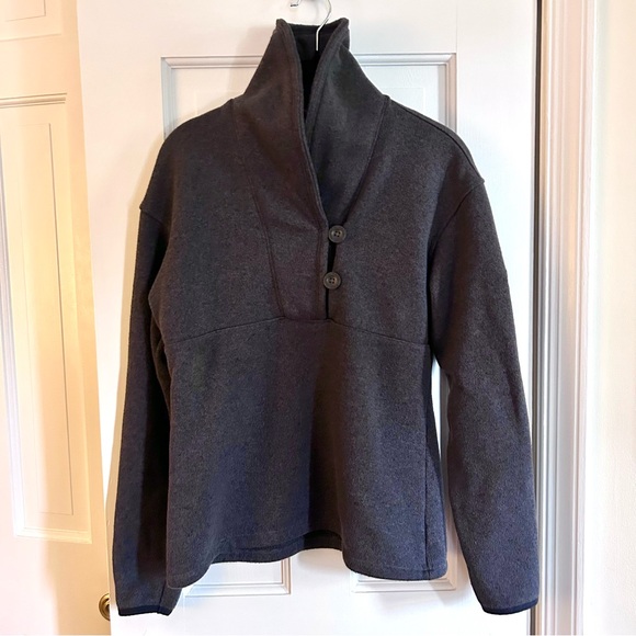 The North Face Gray Pullover Sweatshirt With Two Buttons Shawl Neck Size Medium - Picture 2 of 8